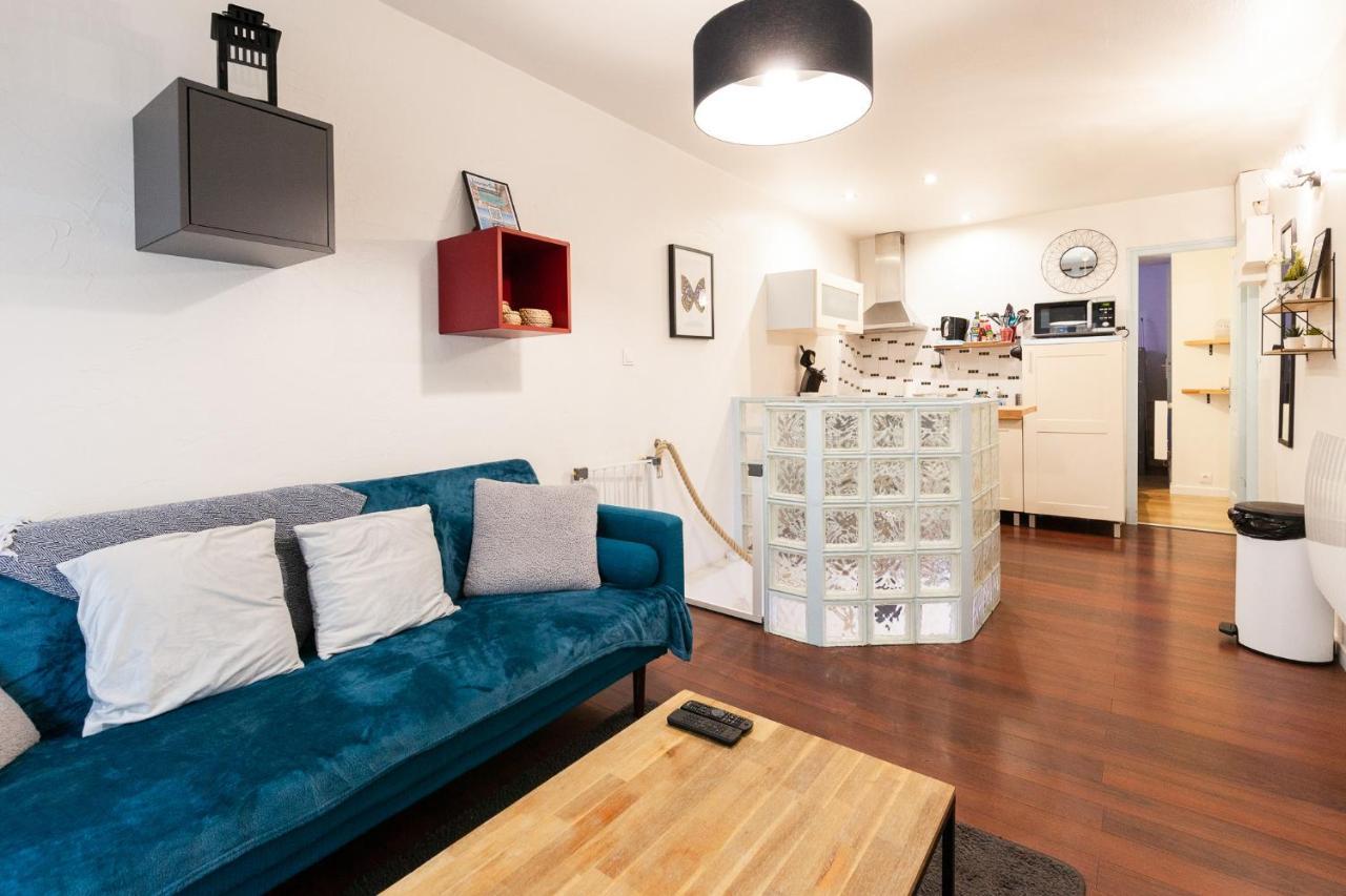 La Parenthese Appartement Familial - Centre-Ville - Calme - Wifi - T2 瓦讷 外观 照片